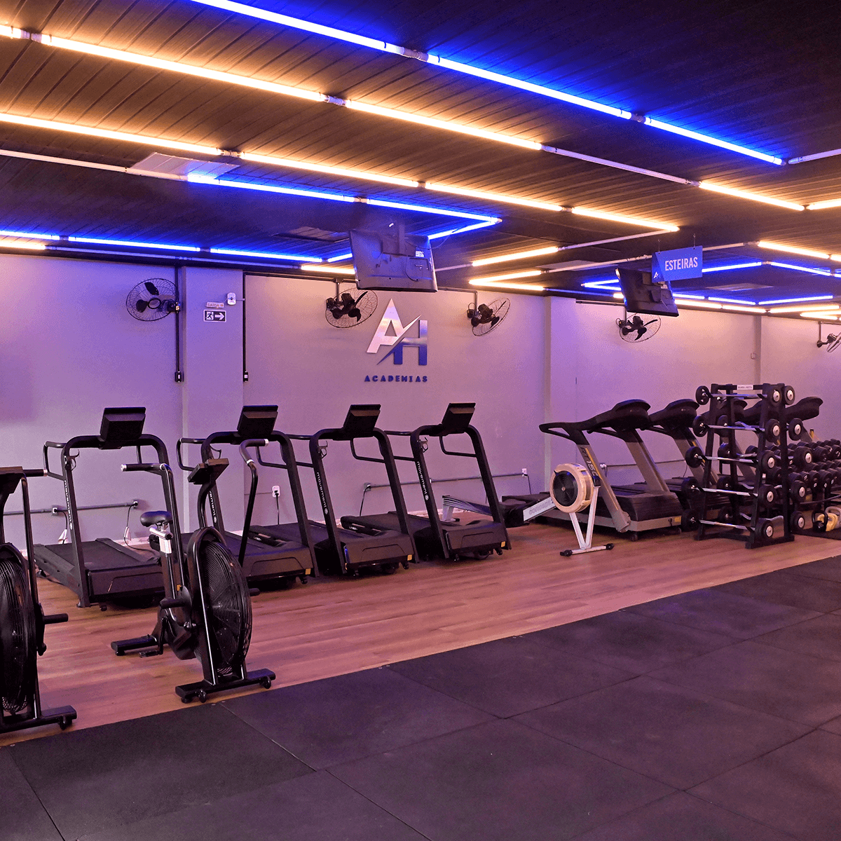 1200x1200---Centro-2---_0007_DSC_5714