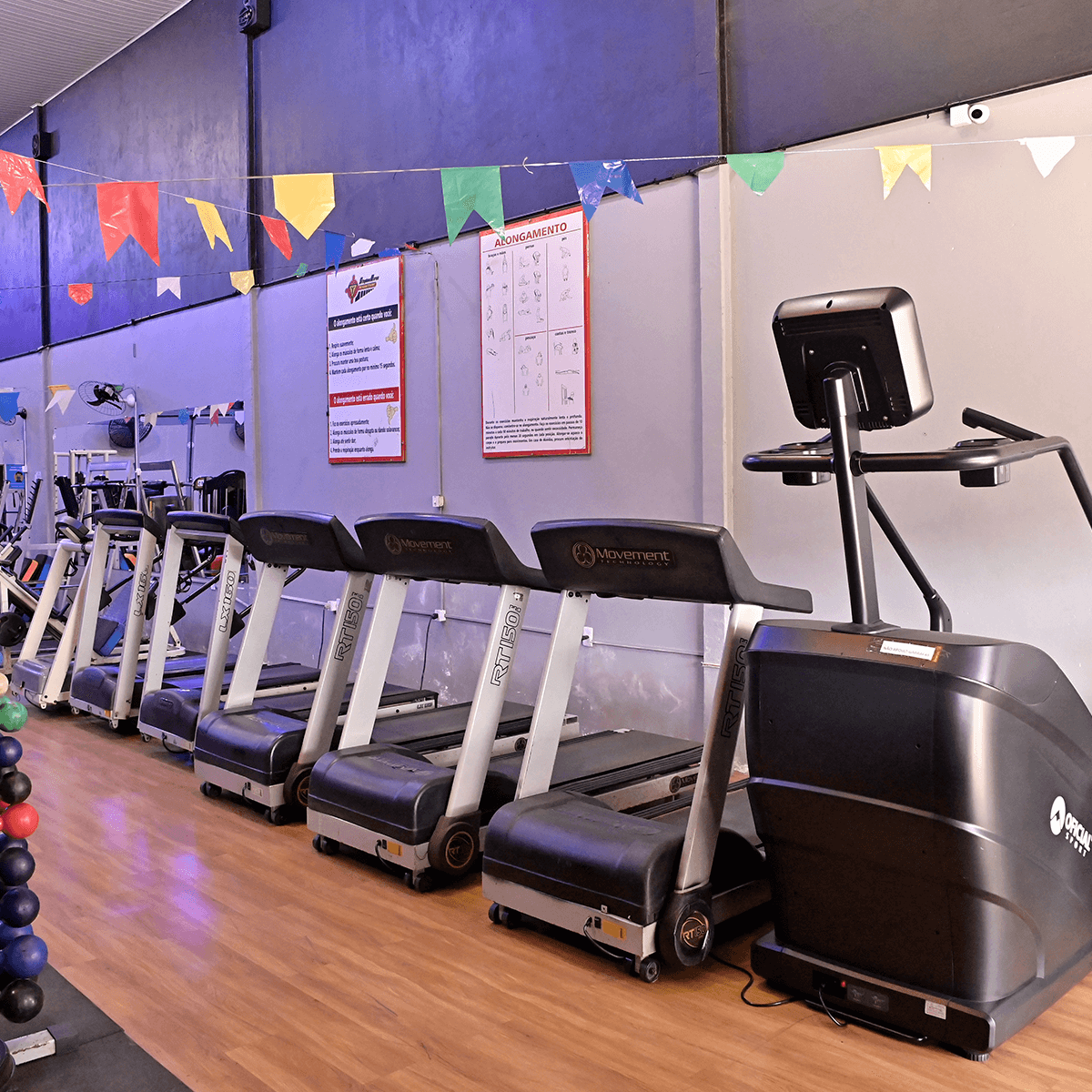 1200x1200---OURO-BRANCO---_0002_DSC_5763 (1)